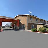 Americas Best Value Inn & Suites Bakersfield E