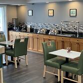 Cresthill Suites Syracuse