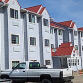 St Clair Inn and Suites