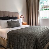 The Belmore Apartments Hotel