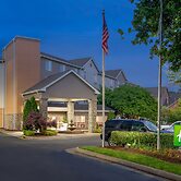 Holiday Inn Express Chapel Hill by IHG