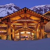 Snake River Lodge - Amenities at Sister Property