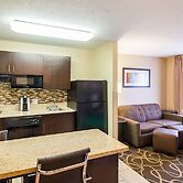 MainStay Suites Fargo - I-94 Medical Center