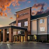 La Quinta Inn & Suites by Wyndham Lebanon