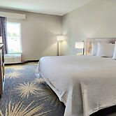 Days Inn by Wyndham LaPlace- New Orleans