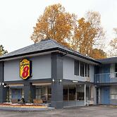 Super 8 by Wyndham Black Mountain
