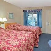 Super 8 by Wyndham Auburn