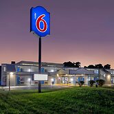 Motel 6 - Harrisburg, PA - Near PA Expo Center