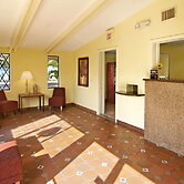 Super 8 by Wyndham Lantana West Palm Beach