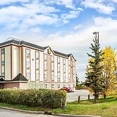 Super 8 by Wyndham Calgary/Airport