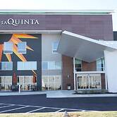 La Quinta Inn & Suites by Wyndham Perry