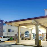 Super 8 by Wyndham Kansas City