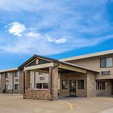 Super 8 by Wyndham Jefferson