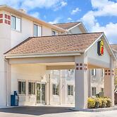 Super 8 by Wyndham West Middlesex/Sharon Area