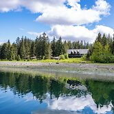 Glacier Bay Lodge
