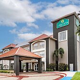 La Quinta Inn & Suites by Wyndham Pharr RGV Medical Center