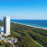 Phoenix Seagaia Ocean Tower