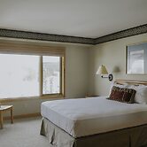 Shoshone Condos at Big Sky Resort