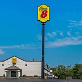 Super 8 by Wyndham Brownsburg