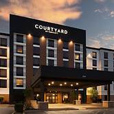 Courtyard by Marriott Louisville Airport