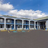 Super 8 by Wyndham Nashville West