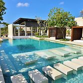 The Bale Nusa Dua by LifestyleRetreats