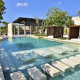 The Bale Nusa Dua by LifestyleRetreats