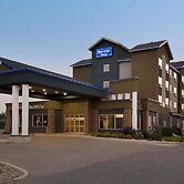 Travelodge by Wyndham Weyburn