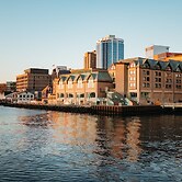 Halifax Marriott Harbourfront Hotel