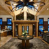 Teton Mountain Lodge and Spa
