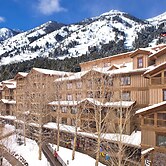 Teton Mountain Lodge and Spa