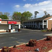 Newport News Inn