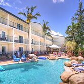 Cairns Queenslander Hotel & Apartments
