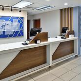 Holiday Inn Express Lewisburg/New Columbia by IHG