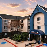 Sonesta Simply Suites Houston CityCentre I-10 West