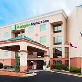 Holiday Inn Express Hotel & Suites by IHG