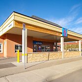 Motel 6 Lethbridge, AB