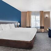 Comfort Inn & Suites Sacramento - University Area