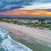 Hampton Inn & Suites Outer Banks/ Corolla