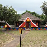 Gooderson Dumazulu Lodge & Traditional Village
