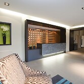 The Lodge Hotel - Putney