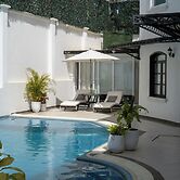 Casa Bonita Hotel & Luxury Residence