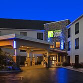 Holiday Inn Express Hotel & Suites Great Barrington by IHG