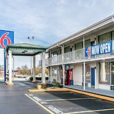 Motel 6 Somerset, KY