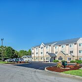 Quality Inn & Suites I-81 Exit 7