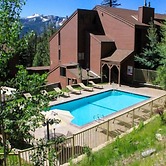 Mammoth Ski & Racquet Club