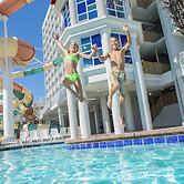 Crown Reef Beach Resort and Waterpark