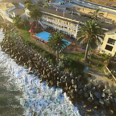 Cliff House Inn On The Ocean