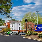 Comfort Inn & Suites Buford near Mall of Georgia