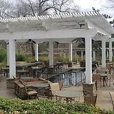 Downtown Guest Quarters Hotel